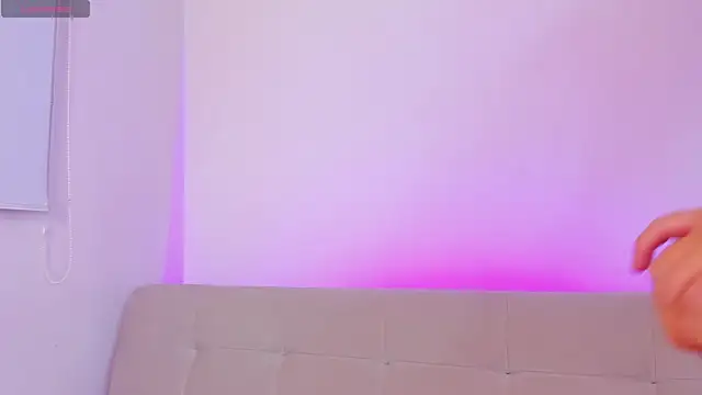 SofiaFerrer online show from 24, 9, 2025