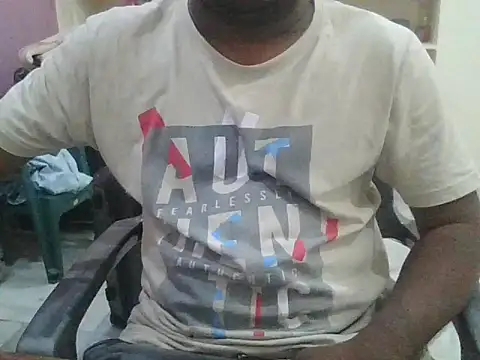 Snapshot of ITGuyhyd chatting on 22, 11, 2025 ITGuyhyd online show from 22, 11, 2025