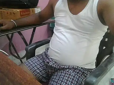 Snapshot of ITGuyhyd chatting on 24, 11, 2025 ITGuyhyd online show from 24, 11, 2025