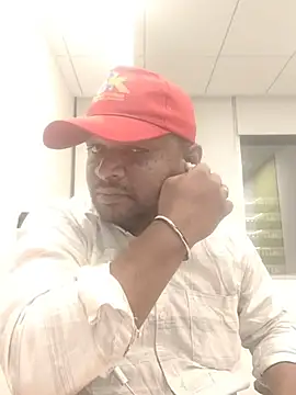 Snapshot of ITGuyhyd chatting on 1, 12, 2025 ITGuyhyd online show from 1, 12, 2025