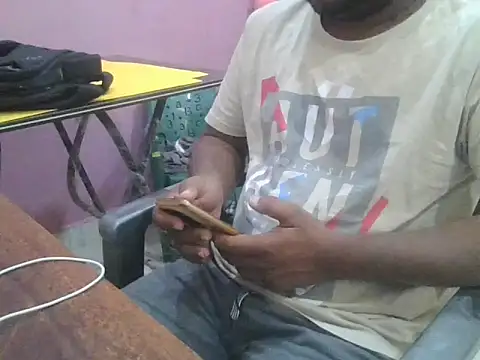 Snapshot of ITGuyhyd chatting on 14, 3, 2026 ITGuyhyd online show from 14, 3, 2026