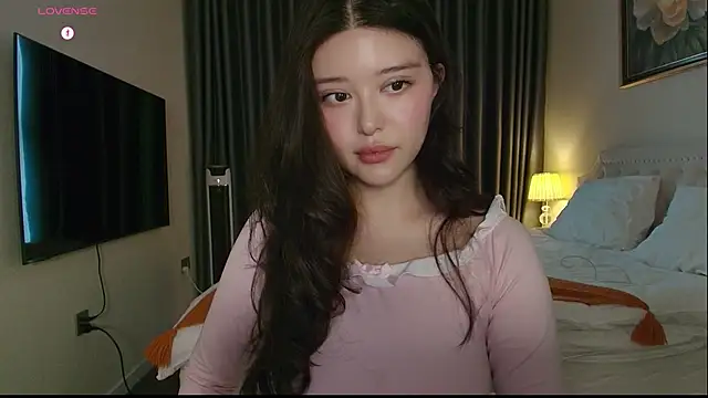 tenderlybaee online show from 3, 2, 2026