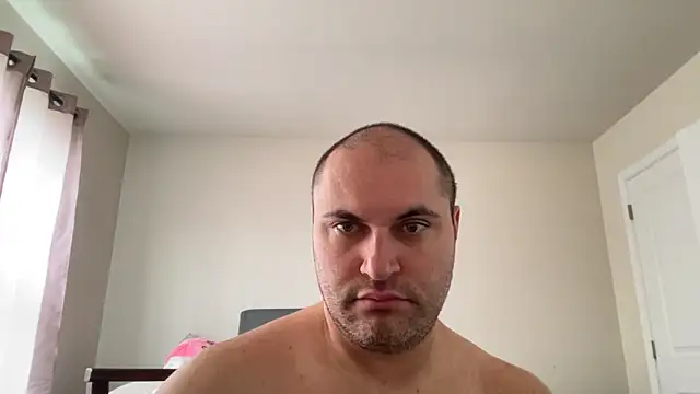 SluggishChase99 online show from 25, 3, 2026