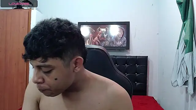 Snapshot of Wiiliam_20 chatting on 4, 3, 2025 Wiiliam 20 online show from 4, 3, 2025