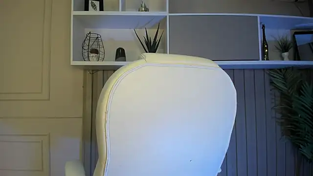 dahianthompson online show from 11, 1, 2025