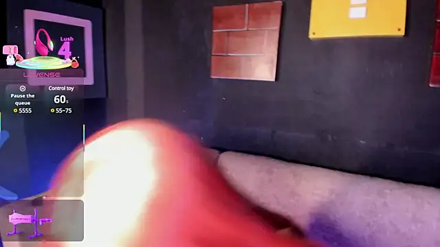 Snapshot of Elettra_Rou chatting on 4, 3, 2025 Elettra Rou online show from 4, 3, 2025