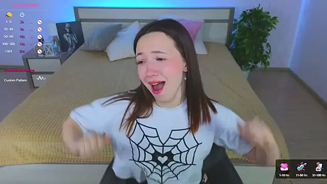 Hayle Hill online show from 15, 1, 2025