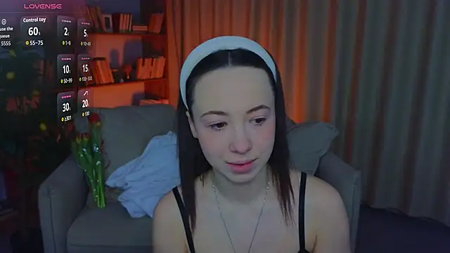 Snapshot of Hayle_Hill chatting on 8, 3, 2026 Hayle Hill online show from 8, 3, 2026