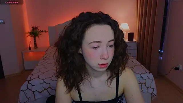 Snapshot of Hayle_Hill chatting on 9, 3, 2026 Hayle Hill online show from 9, 3, 2026