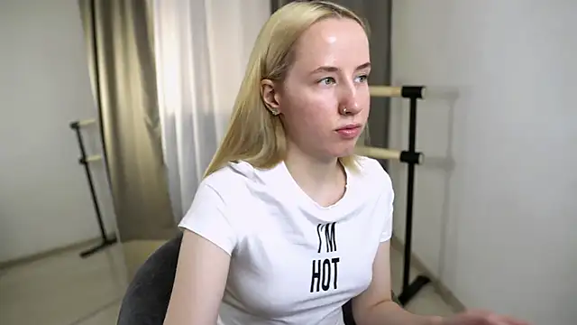 Cassie Kelman online show from 17, 11, 2025