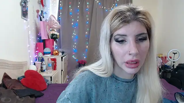 Snapshot of BLACKPeonyy chatting on 28, 10, 2025 BLACKPeonyy online show from 28, 10, 2025