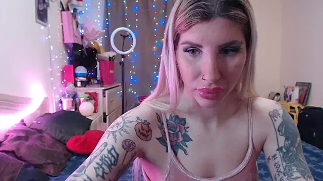 Snapshot of BLACKPeonyy chatting on 12, 11, 2025 BLACKPeonyy online show from 12, 11, 2025