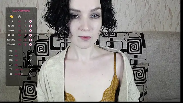 TinaWince online show from 12, 2, 2025