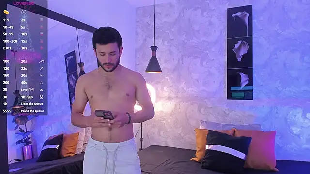 Valentinoford online show from 19, 12, 2024