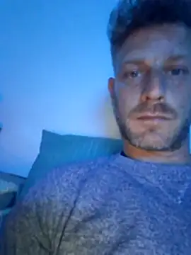 Snapshot of Jonjon3669 chatting on 4, 4, 2026 Jonjon3669 online show from 4, 4, 2026