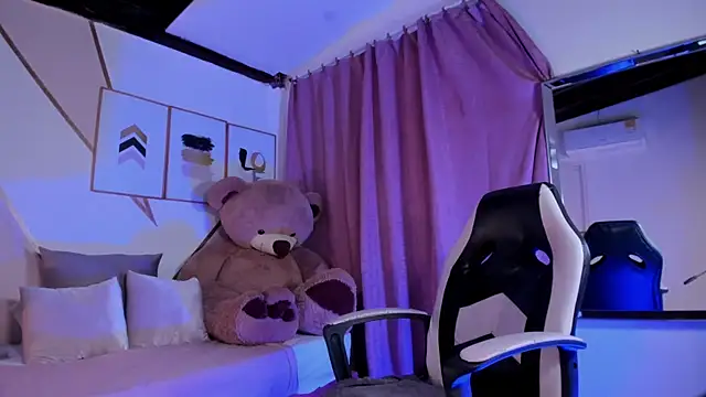 maye wells online show from 21, 1, 2025