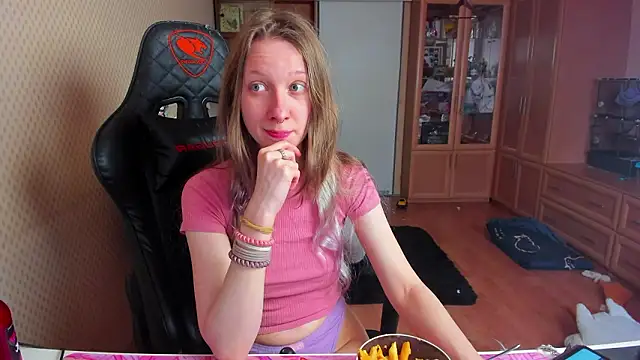 cutieMila online show from 10, 2, 2026