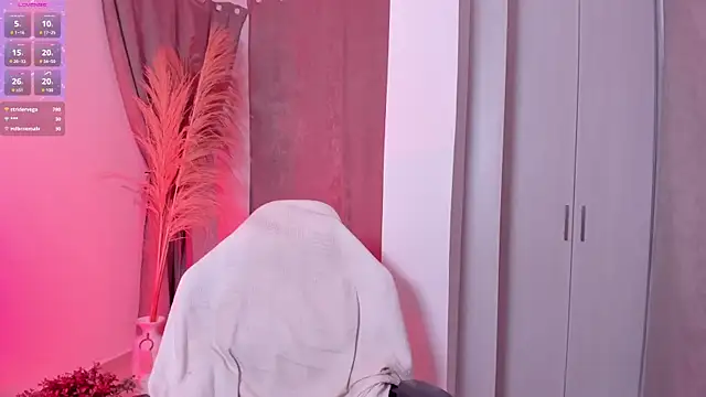 ElissaDominguez online show from 19, 11, 2025