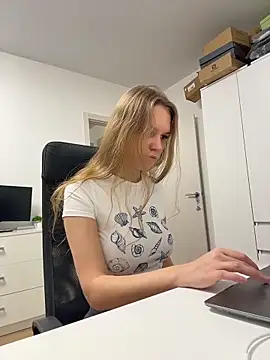 Ketitull online show from 1, 4, 2026