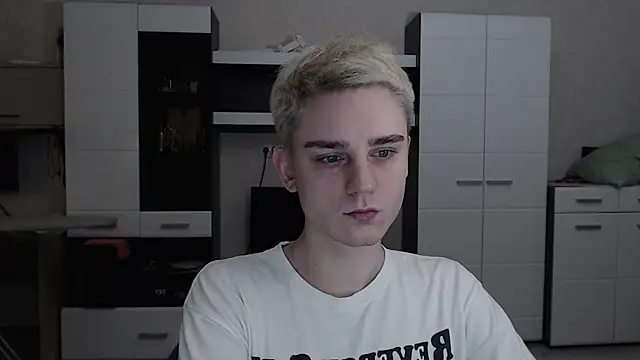 angryzan online show from 7, 3, 2025