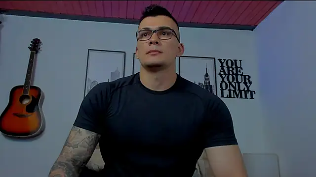 Snapshot of seancarreraa chatting on 15, 1, 2025 seancarreraa online show from 15, 1, 2025