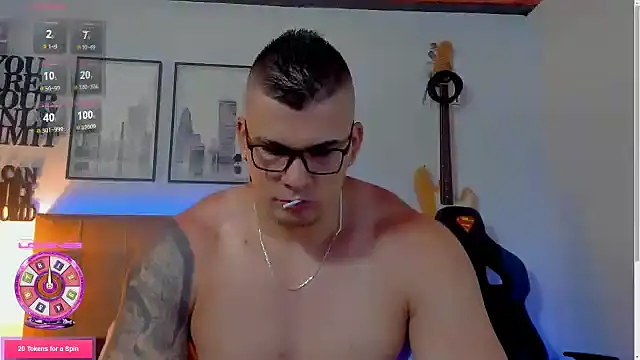 Snapshot of seancarreraa chatting on 11, 9, 2025 seancarreraa online show from 11, 9, 2025