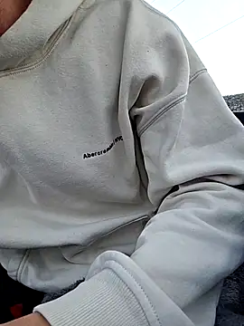 Zeefy online show from 30, 11, 2025