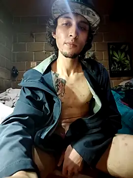 Pitudo20cmm online show from 9, 9, 2025