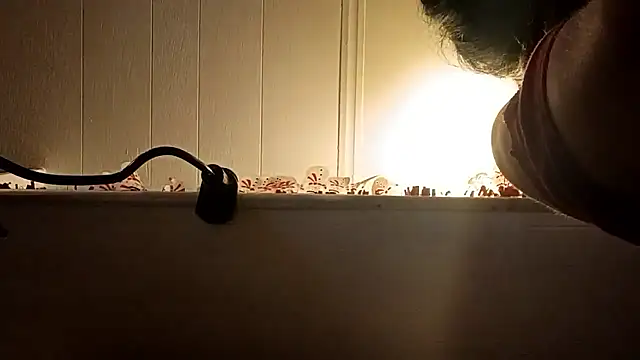 Snapshot of whitetrashdirtyslut chatting on 5, 12, 2025 whitetrashdirtyslut online show from 5, 12, 2025