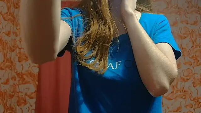 Snapshot of strawberrysmoothie chatting on 22, 2, 2025 strawberrysmoothie online show from 22, 2, 2025