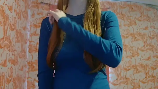 Snapshot of strawberrysmoothie chatting on 24, 10, 2025 strawberrysmoothie online show from 24, 10, 2025