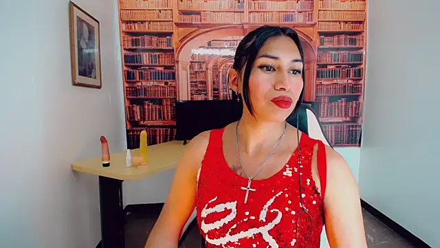 khiara moretti online show from 5, 12, 2024