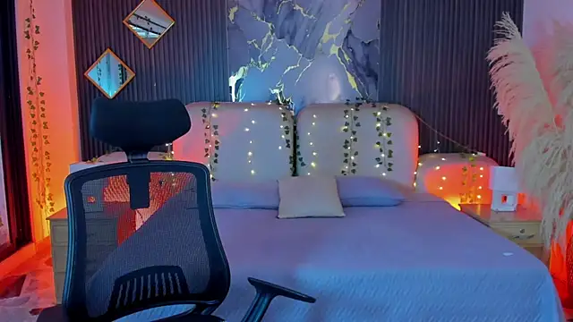 Agathaargent  online show from 20, 2, 2026