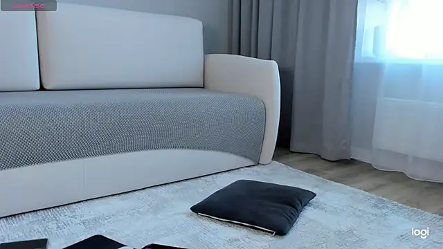 Snapshot of AmelinaLove chatting on 26, 9, 2025 AmelinaLove online show from 26, 9, 2025