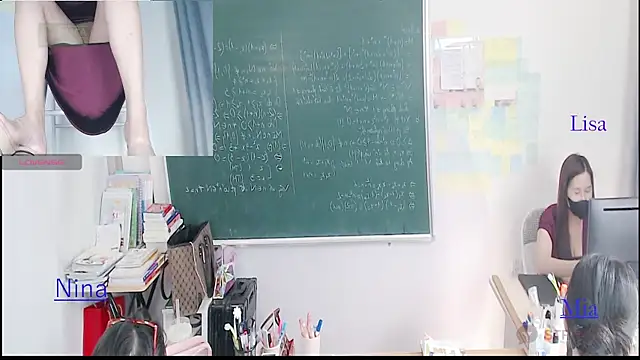 Snapshot of _Math_ chatting on 21, 3, 2026 Math online show from 21, 3, 2026