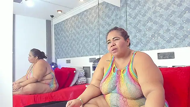 Snapshot of AshleyGrahams chatting on 6, 2, 2025 AshleyGrahams online show from 6, 2, 2025