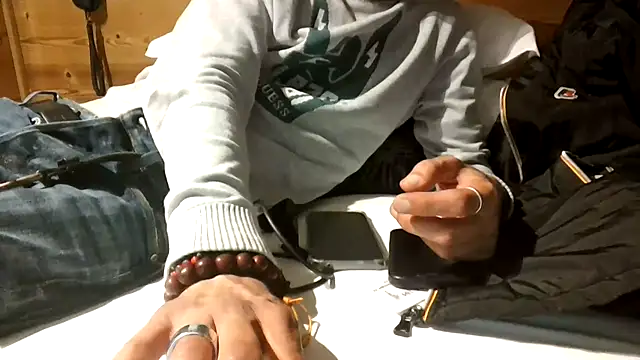 MonKeeees online show from 8, 10, 2025