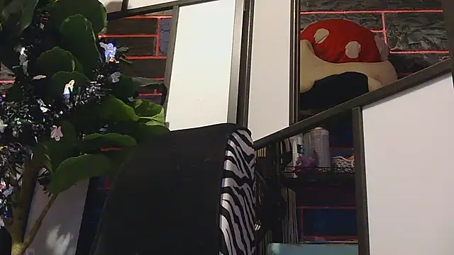 Snapshot of watermellonpussy chatting on 12, 10, 2025 watermellonpussy online show from 12, 10, 2025