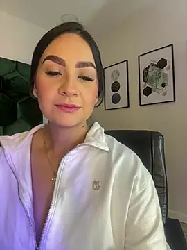 GabriellaFerrer online show from 16, 1, 2025