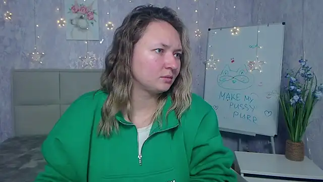 SallyVerda online show from 5, 11, 2025