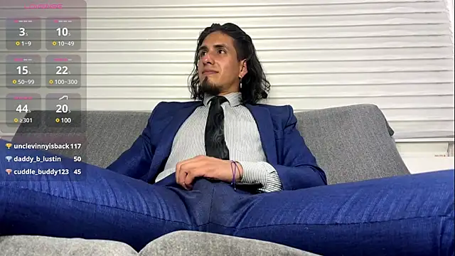 Tom blunt96 online show from 30, 12, 2024