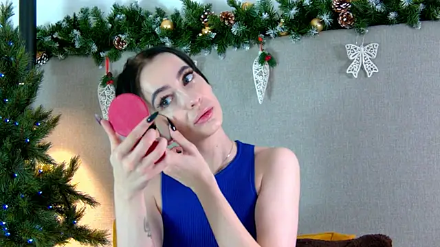 Snapshot of MarieKarma chatting on 29, 12, 2024 MarieKarma online show from 29, 12, 2024