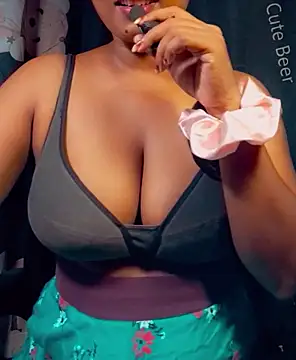 SLteena online show from 18, 3, 2026