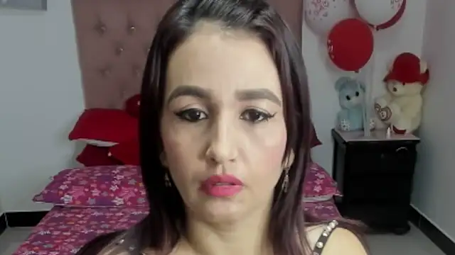 Karoline Moore online show from 19, 2, 2025