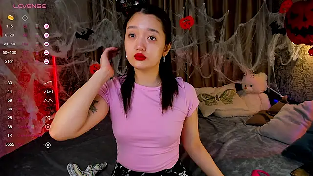 Snapshot of FreyaRaya chatting on 25, 10, 2025 FreyaRaya online show from 25, 10, 2025