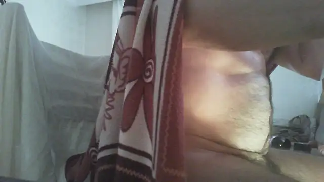 Snapshot of thekeys chatting on 13, 11, 2025 thekeys online show from 13, 11, 2025