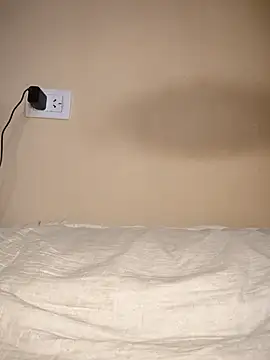 0hYeahbb online show from 15, 2, 2025