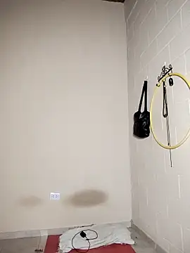 0hYeahbb online show from 18, 2, 2025