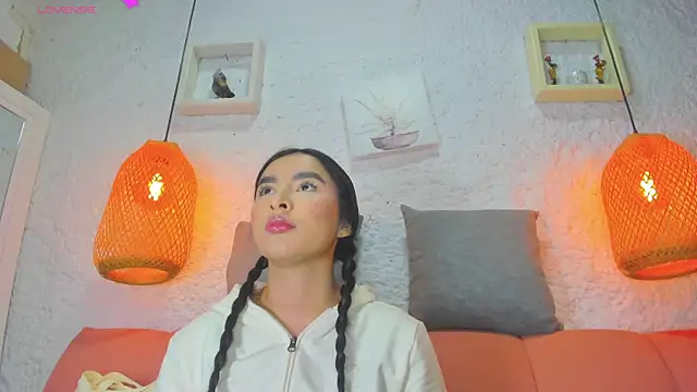 emiily s online show from 22, 10, 2025