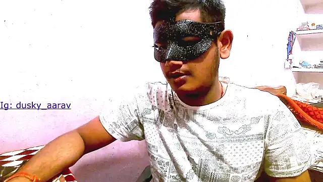 Snapshot of Dusky_Aarav chatting on 24, 11, 2025 Dusky Aarav online show from 24, 11, 2025